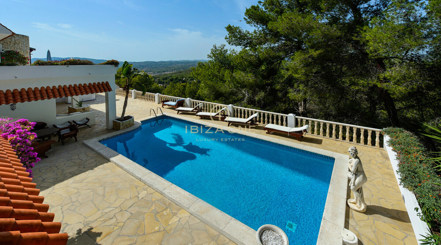 Luxurious 12 bedroom villa in Can Furnet for sale, Ibiza - Luxurious 12 bedroom villa in Can Furnet for rent, Ibiza
