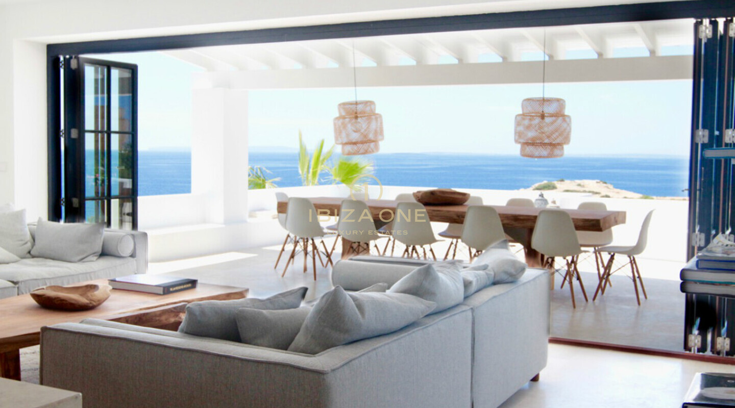 Luxueuse villa moderne avec vue sur la mer à Formentera et la vieille ville d'Ibiza à louer, Ibiza