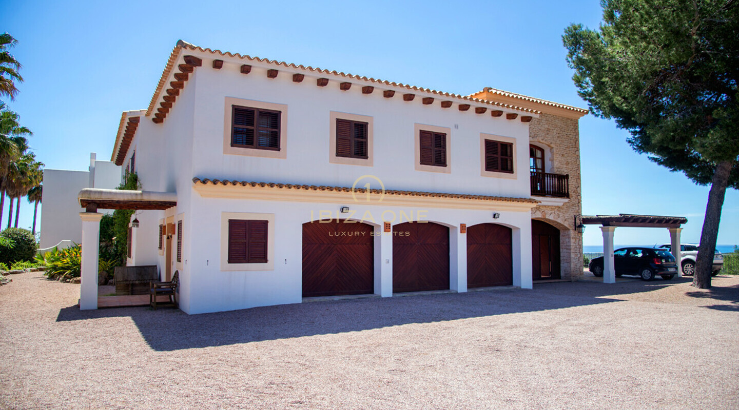 Propiedad de lujo con casa principal y tres apartamentos de invitados en venta, Ibiza - Propiedad de lujo con casa principal y tres apartamentos de invitados en alquiler, Ibiza