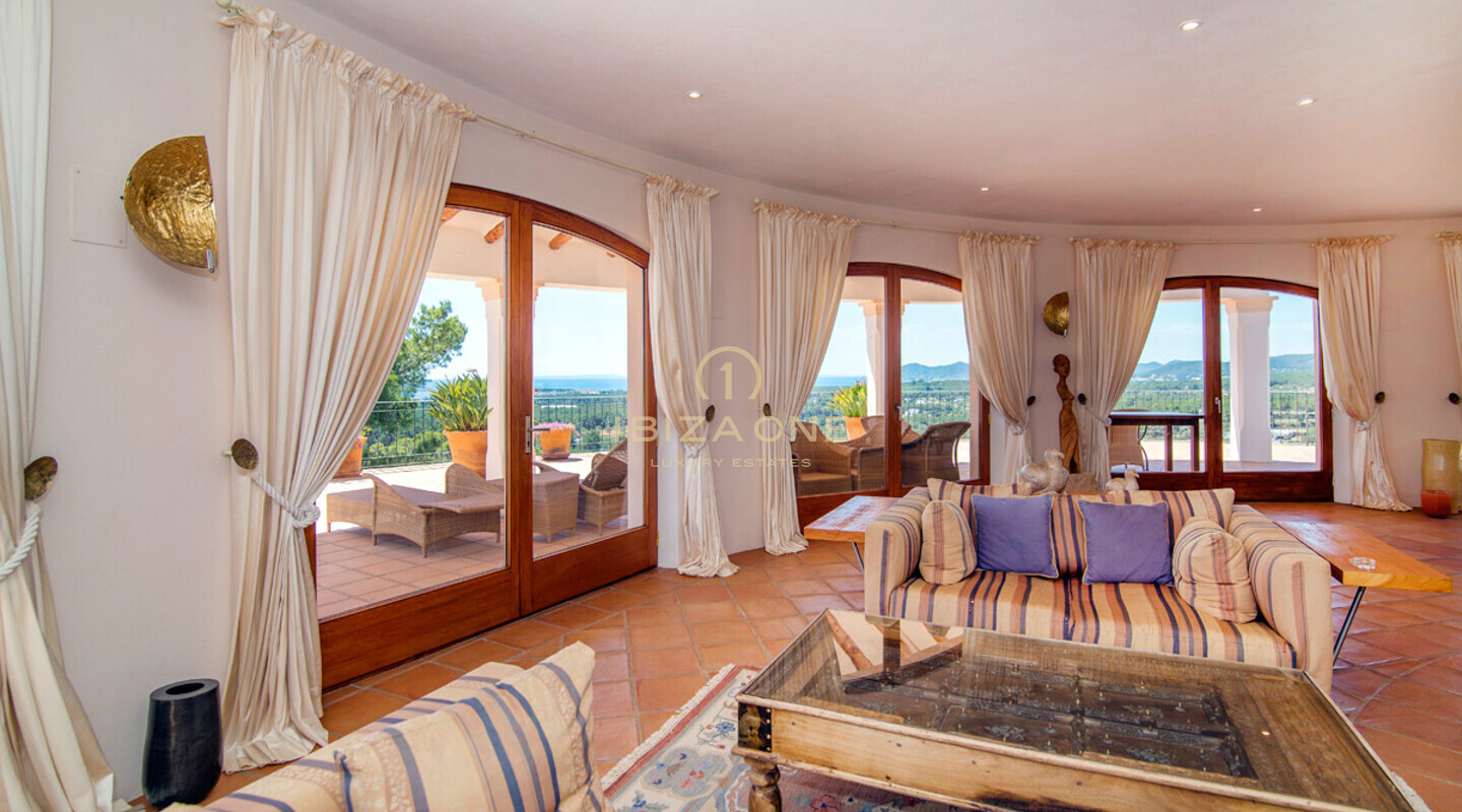 Propiedad de lujo con casa principal y tres apartamentos de invitados en venta, Ibiza - Propiedad de lujo con casa principal y tres apartamentos de invitados en alquiler, Ibiza
