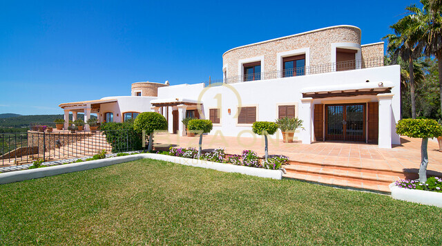 Propiedad de lujo con casa principal y tres apartamentos de invitados en venta, Ibiza - Propiedad de lujo con casa principal y tres apartamentos de invitados en alquiler, Ibiza