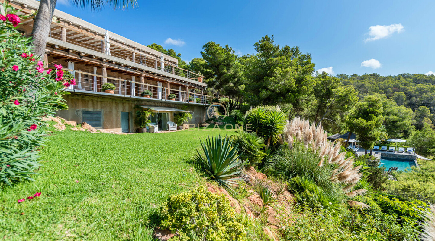Villa de lujo privada en Ibiza con espectaculares vistas al mar en alquiler, Ibiza