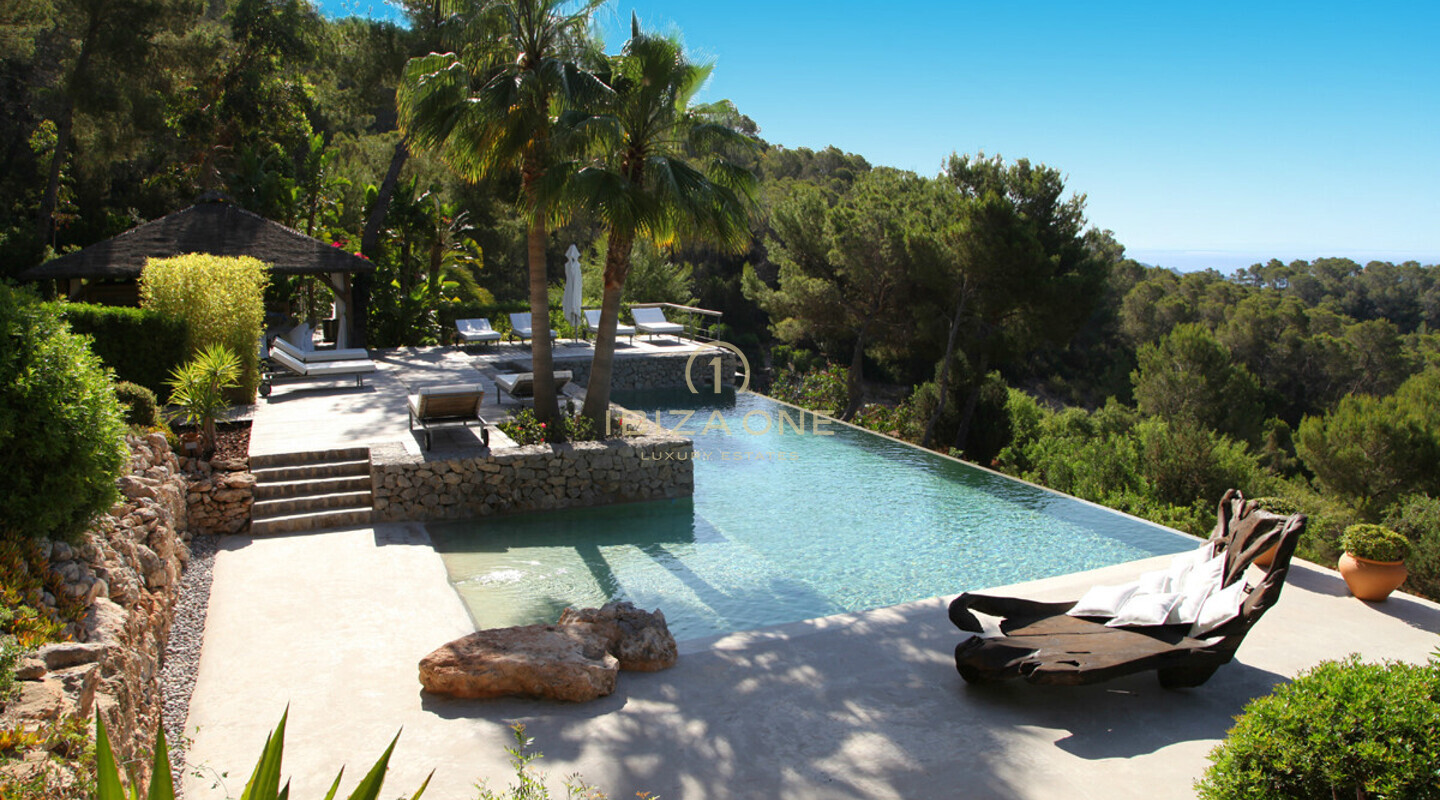 Villa de lujo privada en Ibiza con espectaculares vistas al mar en alquiler, Ibiza