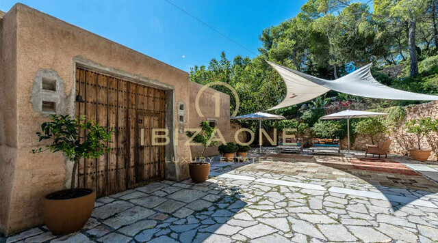 Villa de luxe privée à Ibiza avec une vue spectaculaire sur la mer à louer, Ibiza