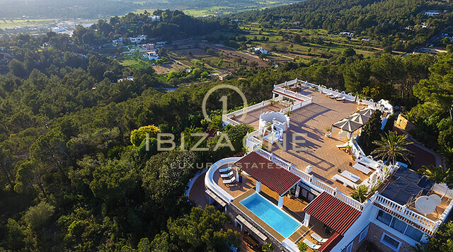 Propriété de luxe manoir près d'Ibiza avec vue sur la mer et Dalt Vila à vendre, Ibiza - Propriété de luxe manoir près d'Ibiza avec vue sur la mer et Dalt Vila à louer, Ibiza