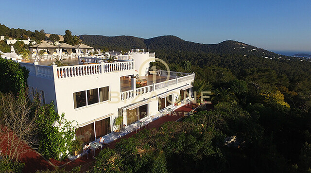 Propriété de luxe manoir près d'Ibiza avec vue sur la mer et Dalt Vila à vendre, Ibiza - Propriété de luxe manoir près d'Ibiza avec vue sur la mer et Dalt Vila à louer, Ibiza