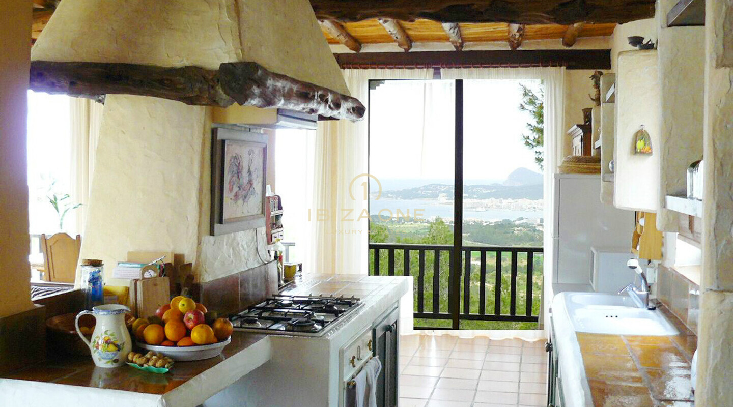 Lussuosa e originale finca Blakstad costruita da Rolf Blakstad senior con splendida vista mare in vendita, Ibiza - Lussuosa e originale finca Blakstad costruita da Rolf Blakstad senior con splendida vista mare in affitto, Ibiza