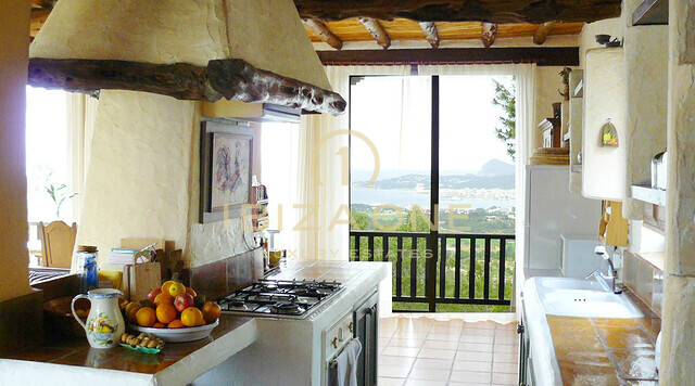 Lussuosa e originale finca Blakstad costruita da Rolf Blakstad senior con splendida vista mare in vendita, Ibiza - Lussuosa e originale finca Blakstad costruita da Rolf Blakstad senior con splendida vista mare in affitto, Ibiza