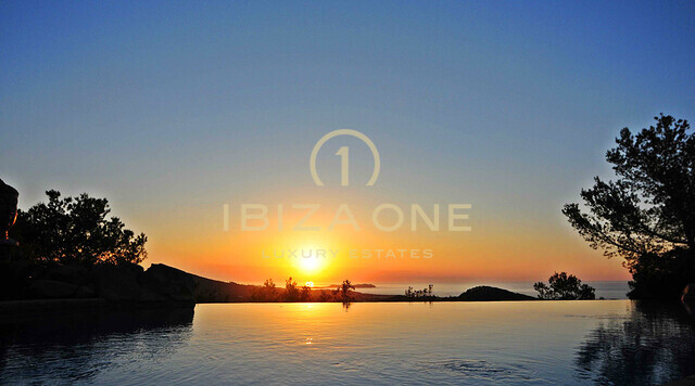 Luxury and Original Blakstad finca built by Rolf Blakstad senior with excellent sea view for sale, Ibiza - Luxury and Original Blakstad finca built by Rolf Blakstad senior with excellent sea view for rent, Ibiza