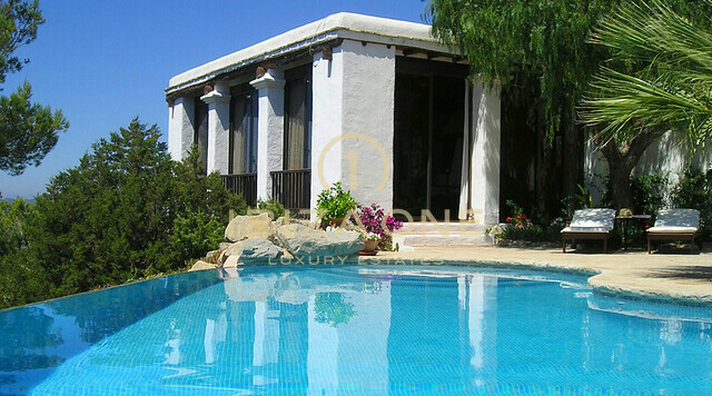 Finca de lujo y original en Blakstad construida por Rolf Blakstad senior con excelentes vistas al mar en venta, Ibiza - Finca de lujo y original en Blakstad construida por Rolf Blakstad senior con excelentes vistas al mar en alquiler, Ibiza