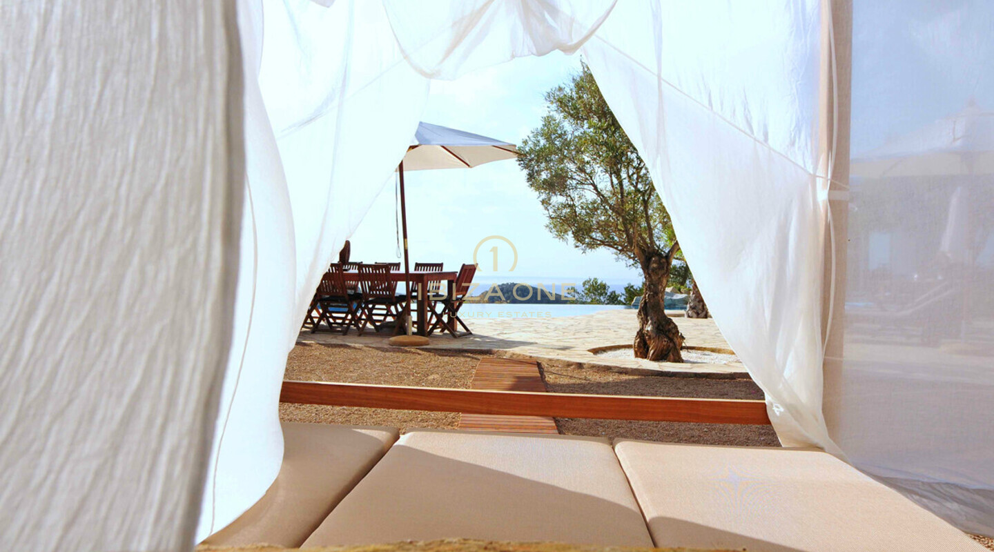 Finca de luxe et originale à Blakstad construite par Rolf Blakstad senior avec une excellente vue sur la mer à vendre, Ibiza - Finca de luxe et originale à Blakstad construite par Rolf Blakstad senior avec une excellente vue sur la mer à louer, Ibiza