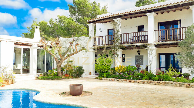 Finca de lujo y original en Blakstad construida por Rolf Blakstad senior con excelentes vistas al mar en venta, Ibiza - Finca de lujo y original en Blakstad construida por Rolf Blakstad senior con excelentes vistas al mar en alquiler, Ibiza