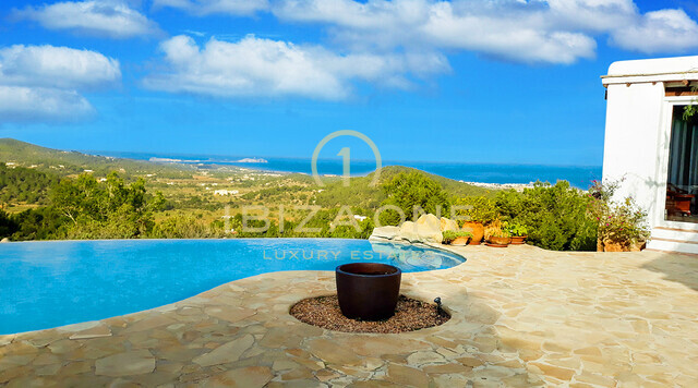 Finca de lujo y original en Blakstad construida por Rolf Blakstad senior con excelentes vistas al mar en venta, Ibiza - Finca de lujo y original en Blakstad construida por Rolf Blakstad senior con excelentes vistas al mar en alquiler, Ibiza