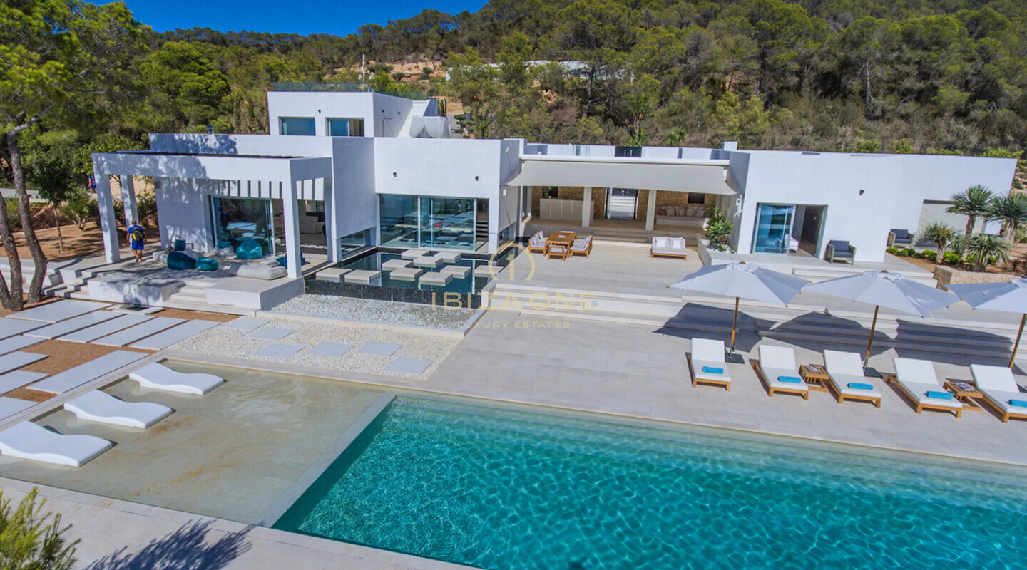 Villa de luxe moderne au coucher du soleil à louer, Ibiza