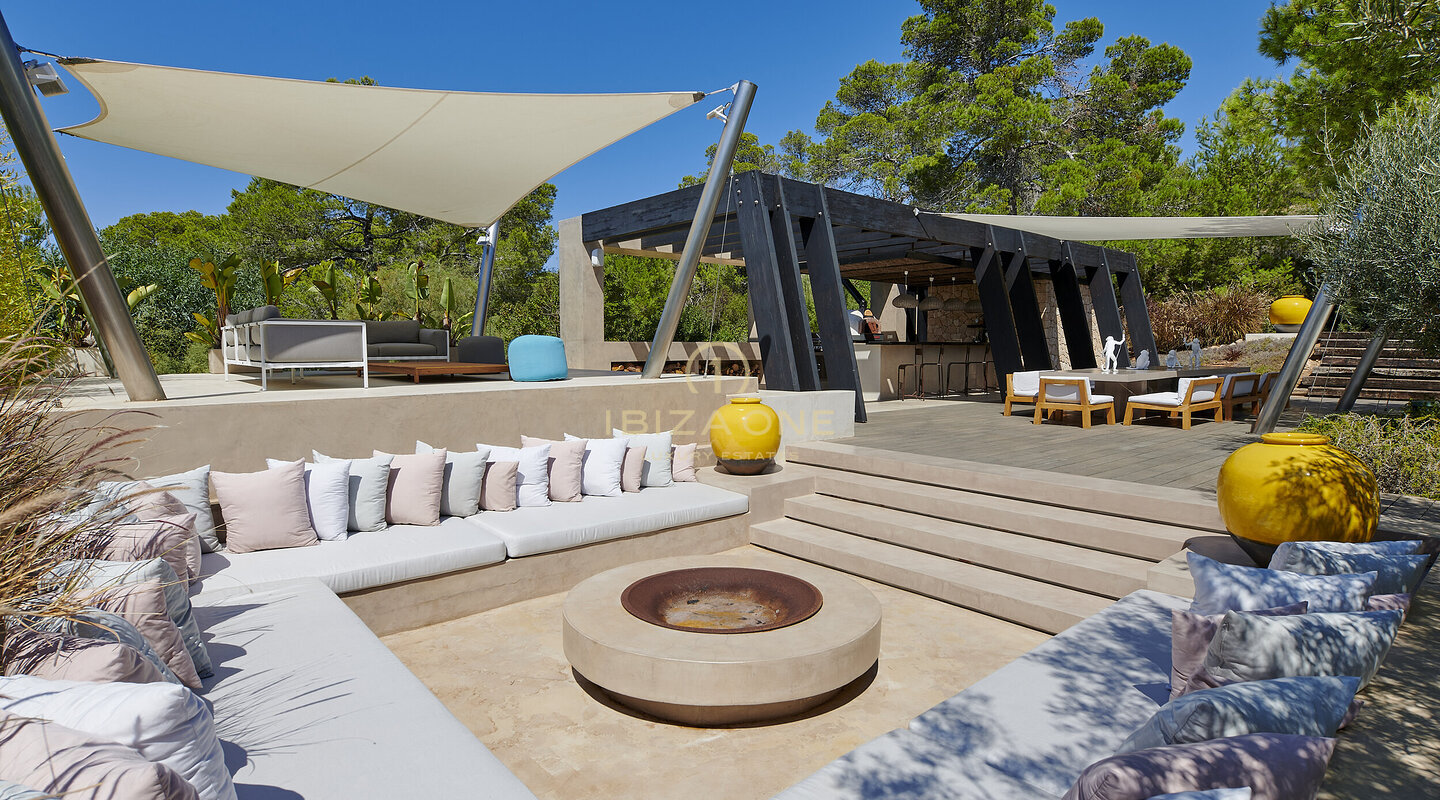 Villa de luxe moderne au coucher du soleil à louer, Ibiza