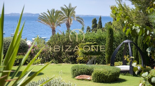 Wunderschöne Villa in erster Meereslinie mit Meer- und Strandzugang zu verkaufen, Ibiza - Wunderschöne Villa in erster Meereslinie mit Meer- und Strandzugang zu vermieten, Ibiza
