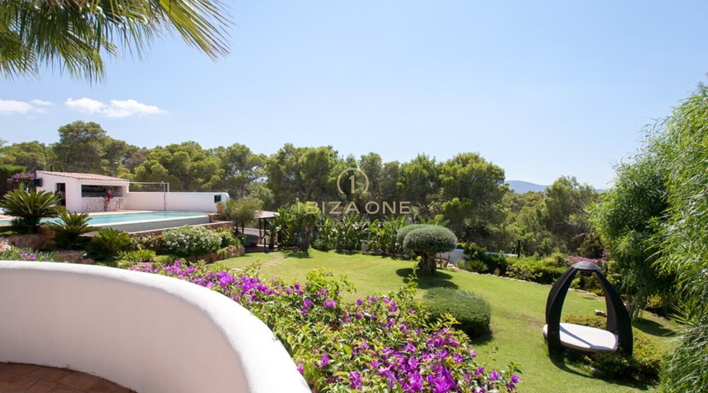 Prachtige villa aan de frontlinie met toegang tot zee en strand te koop, Ibiza - Prachtige villa aan de frontlinie met toegang tot zee en strand te huur, Ibiza