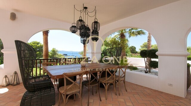 Wonderful frontline villa with sea and beach access for sale, Ibiza - Wonderful frontline villa with sea and beach access for rent, Ibiza