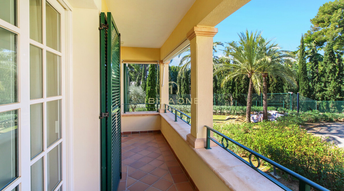 Mardavall : Luxurious first sea line apartment in Mallorca for sale, Ibiza - Mardavall : Luxurious first sea line apartment in Mallorca for rent, Ibiza