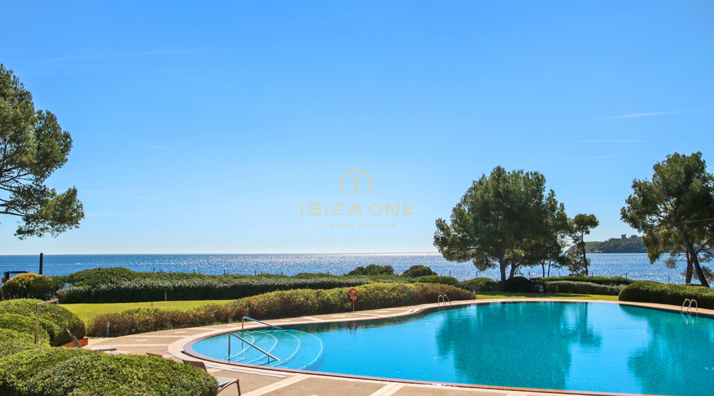 Mardavall: Luxuriöses Apartment in erster Meereslinie auf Mallorca zu verkaufen, Ibiza - Mardavall: Luxuriöses Apartment in erster Meereslinie auf Mallorca zu vermieten, Ibiza