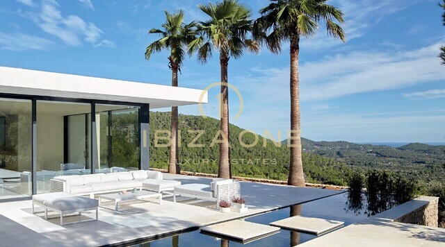 Luxe en nieuw gebouwde moderne villa met prachtig uitzicht op het terrein en de zee te koop, Ibiza - Luxe en nieuw gebouwde moderne villa met prachtig uitzicht op het terrein en de zee te huur, Ibiza