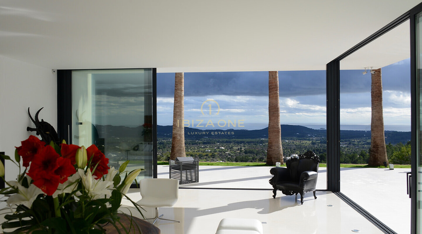 Luxuriöse und neu gebaute moderne Villa mit wunderschönem Land- und Meerblick zu verkaufen, Ibiza - Luxuriöse und neu gebaute moderne Villa mit wunderschönem Land- und Meerblick zu vermieten, Ibiza