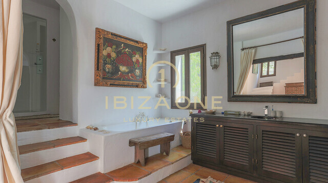 Original finca refurbished in Blakstad style with guest house close to ibiza with view to the sea and Dalt Vila for sale, Ibiza - Original finca refurbished in Blakstad style with guest house close to ibiza with view to the sea and Dalt Vila for rent, Ibiza