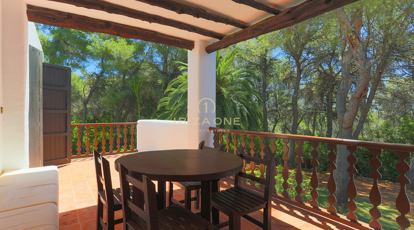 Finca originale rénovée dans le style Blakstad avec maison d'hôtes près d'Ibiza avec vue sur la mer et Dalt Vila à vendre, Ibiza - Finca originale rénovée dans le style Blakstad avec maison d'hôtes près d'Ibiza avec vue sur la mer et Dalt Vila à louer, Ibiza