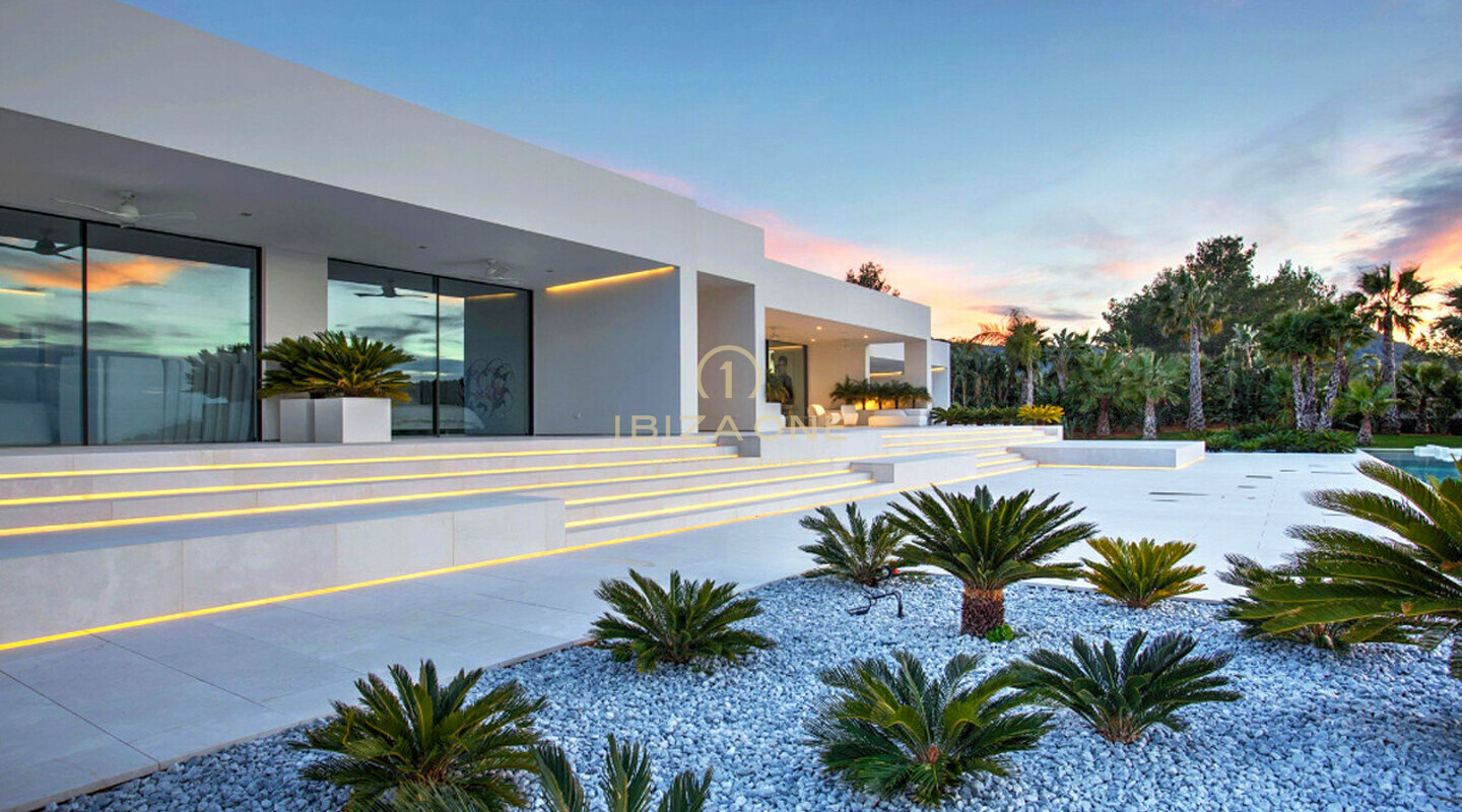 Wunderschöne, luxuriöse, moderne Sonnenuntergangsvilla zu verkaufen, Ibiza - Wunderschöne, luxuriöse, moderne Sonnenuntergangsvilla zu vermieten, Ibiza