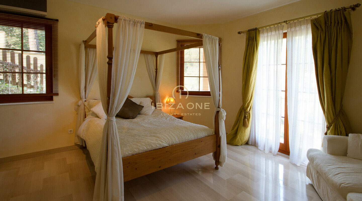 Luxury villa in Bendinat for sale, Mallorca - Luxury villa in Bendinat for rent, Mallorca