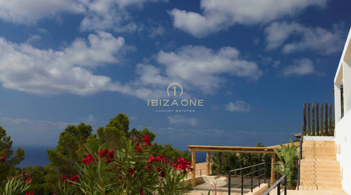 Modern luxury villa with 5 bedrooms and incredible sea views for rent, Ibiza - Modern luxury villa with 5 bedrooms and incredible sea views for sale, Ibiza