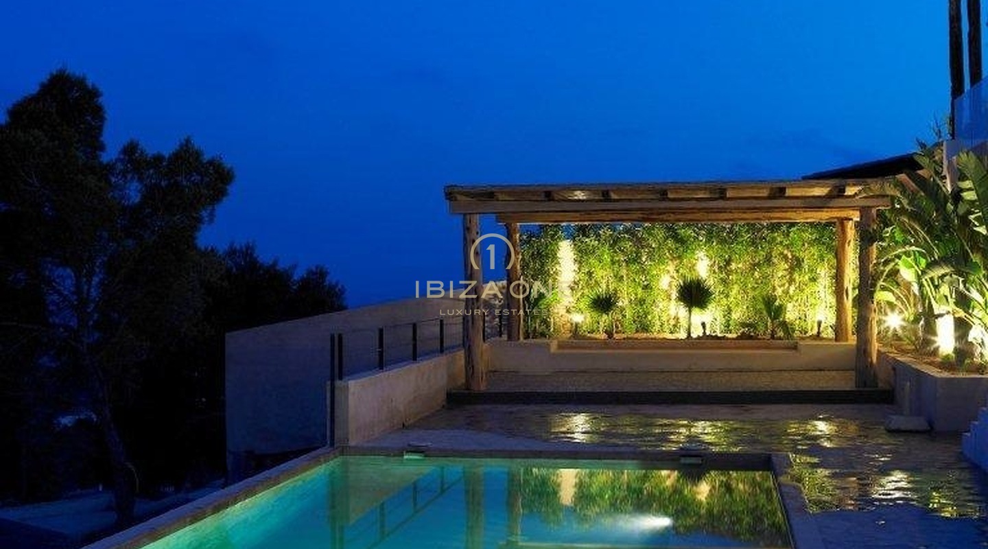 Moderne Luxusvilla mit 5 Schlafzimmern und unglaublichem Meerblick zu vermieten, Ibiza - Moderne Luxusvilla mit 5 Schlafzimmern und unglaublichem Meerblick zu verkaufen, Ibiza