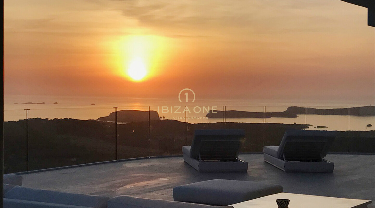 Luxe villa op Ibiza met het beste uitzicht op zee, de zonsondergangen op een van de hoogste punten van het eiland te koop, Ibiza - Luxe villa op Ibiza met het beste uitzicht op zee, de zonsondergangen op een van de hoogste punten van het eiland te huur, Ibiza