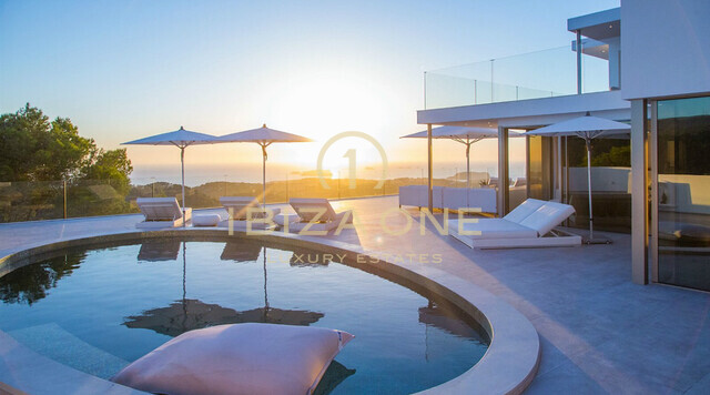 Luxurious villa in Ibiza with the best view of the sea, the sunsets on one of the highest points of the island for sale, Ibiza - Luxurious villa in Ibiza with the best view of the sea, the sunsets on one of the highest points of the island for rent, Ibiza