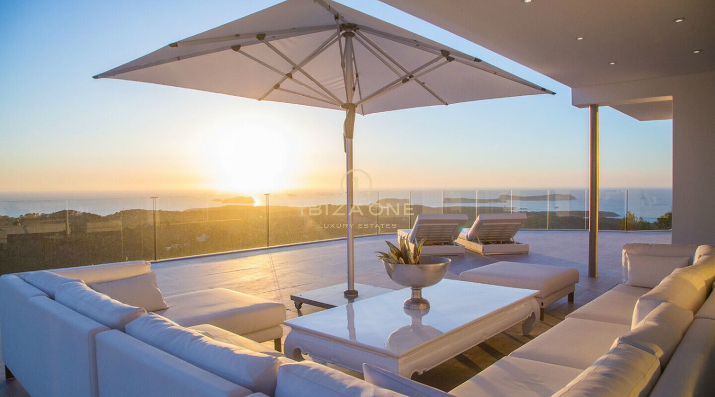 Lujosa villa en Ibiza con la mejor vista al mar, las puestas de sol en uno de los puntos más altos de la isla en venta, Ibiza - Lujosa villa en Ibiza con la mejor vista al mar, las puestas de sol en uno de los puntos más altos de la isla en alquiler, Ibiza