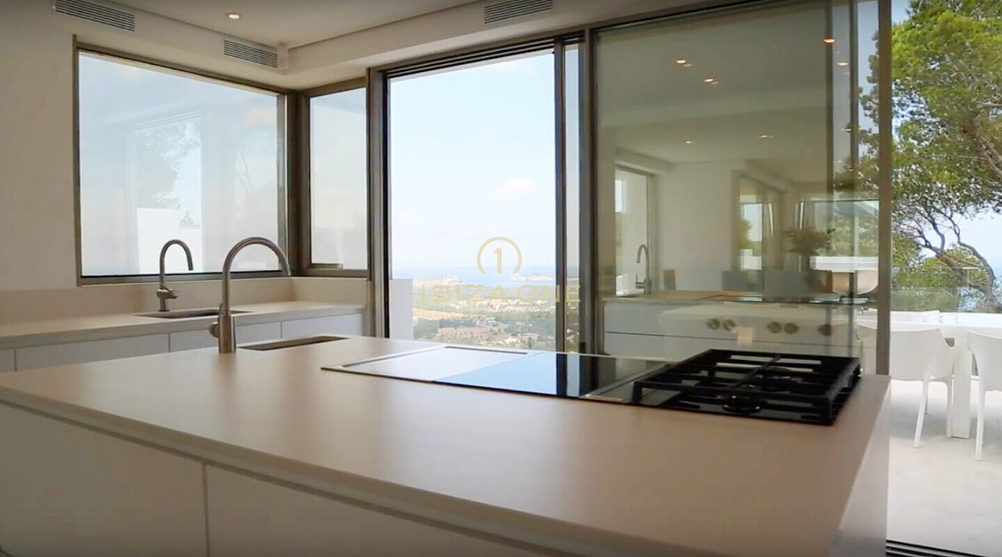 Luxuriöse Villa auf Ibiza mit dem besten Blick auf das Meer, die Sonnenuntergänge auf einem der höchsten Punkte der Insel zu verkaufen, Ibiza - Luxuriöse Villa auf Ibiza mit dem besten Blick auf das Meer, die Sonnenuntergänge auf einem der höchsten Punkte der Insel zu vermieten, Ibiza