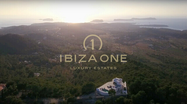Luxe villa op Ibiza met het beste uitzicht op zee, de zonsondergangen op een van de hoogste punten van het eiland te koop, Ibiza - Luxe villa op Ibiza met het beste uitzicht op zee, de zonsondergangen op een van de hoogste punten van het eiland te huur, Ibiza