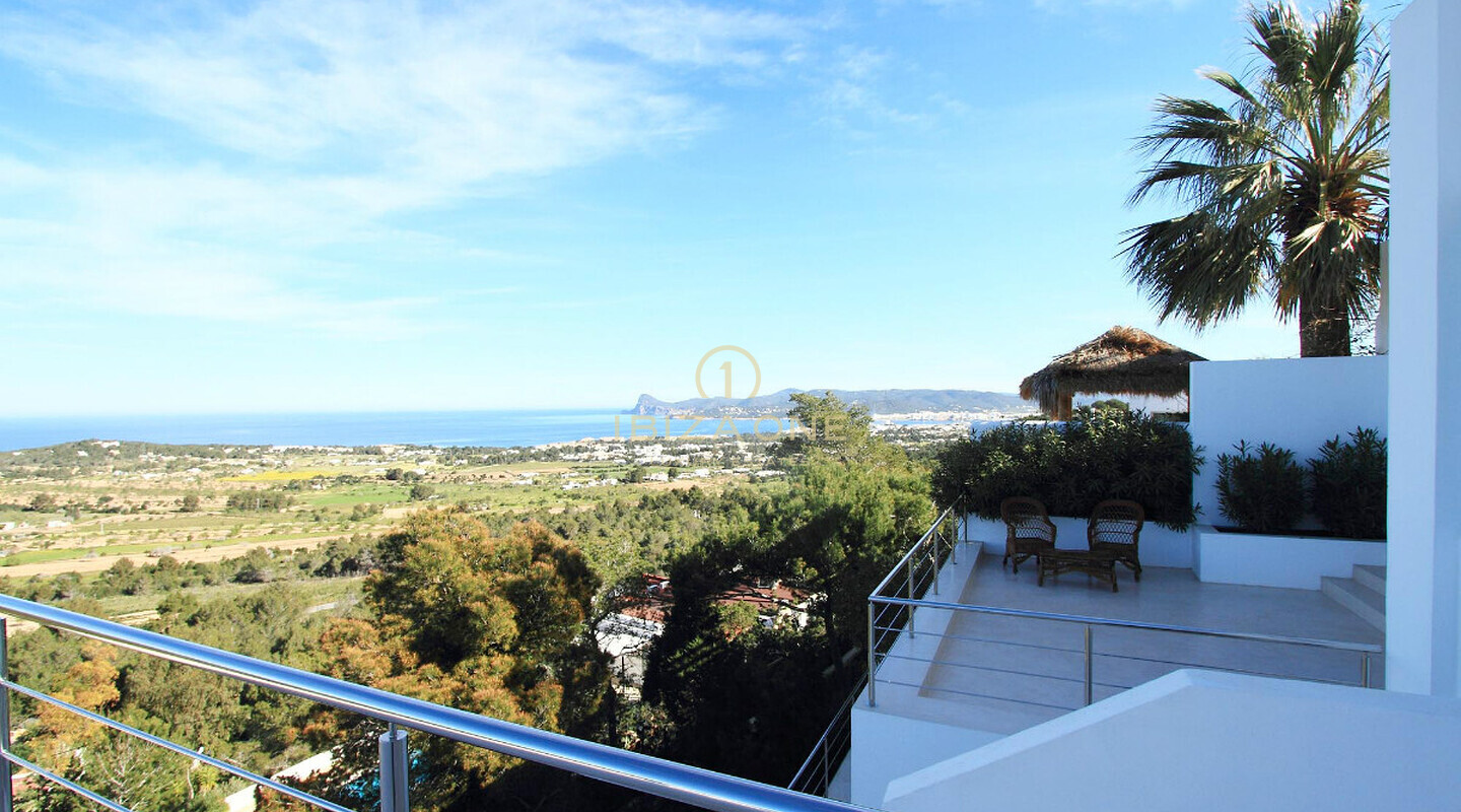 Bellissima villa con vista mare in vendita, Ibiza - Bellissima villa con vista mare in affitto, Ibiza