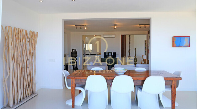 Preciosa villa con vistas al mar en venta, Ibiza - Preciosa villa con vistas al mar en alquiler, Ibiza