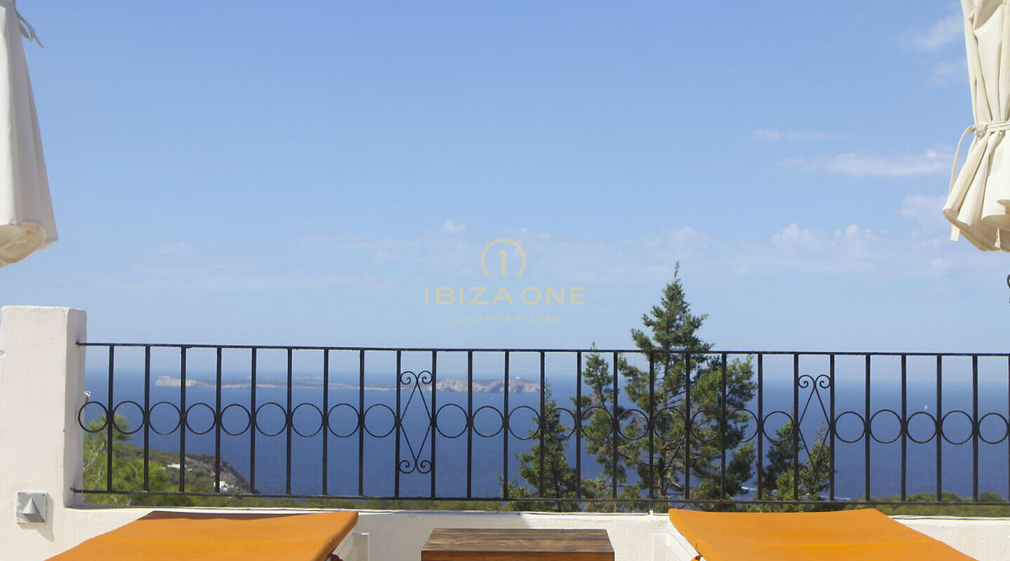 Mediterrane villa met 180º uitzicht op zee, de eilanden Conejeras, S'Esparta en Cala Salada te koop, Ibiza - Mediterrane villa met 180º uitzicht op zee, de eilanden Conejeras, S'Esparta en Cala Salada te huur, Ibiza