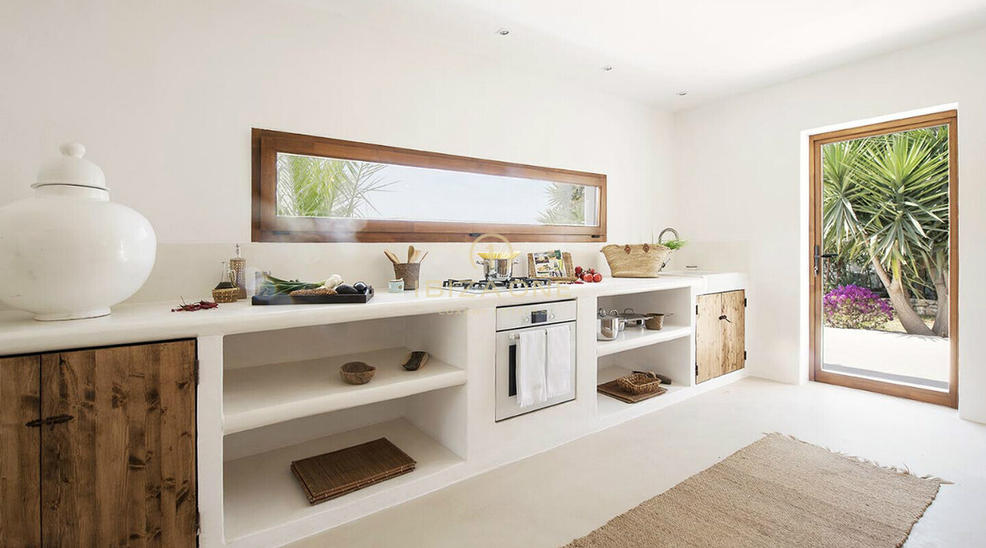 Villa de luxe récemment rénovée avec vue sur la mer à vendre, Ibiza - Villa de luxe récemment rénovée avec vue sur la mer à louer, Ibiza
