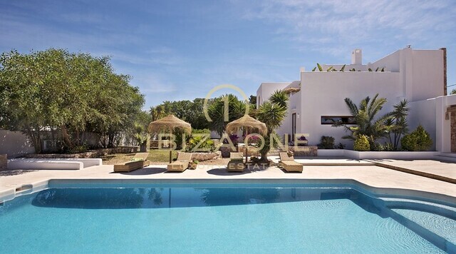 Villa di lusso recentemente ristrutturata con vista mare in vendita, Ibiza - Villa di lusso recentemente ristrutturata con vista mare in affitto, Ibiza