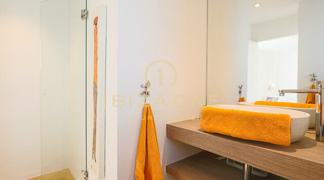 Neu renovierte Luxusvilla mit wunderschönem Meer- und Sonnenuntergangsblick zu verkaufen, Ibiza - Neu renovierte Luxusvilla mit wunderschönem Meer- und Sonnenuntergangsblick zu vermieten, Ibiza