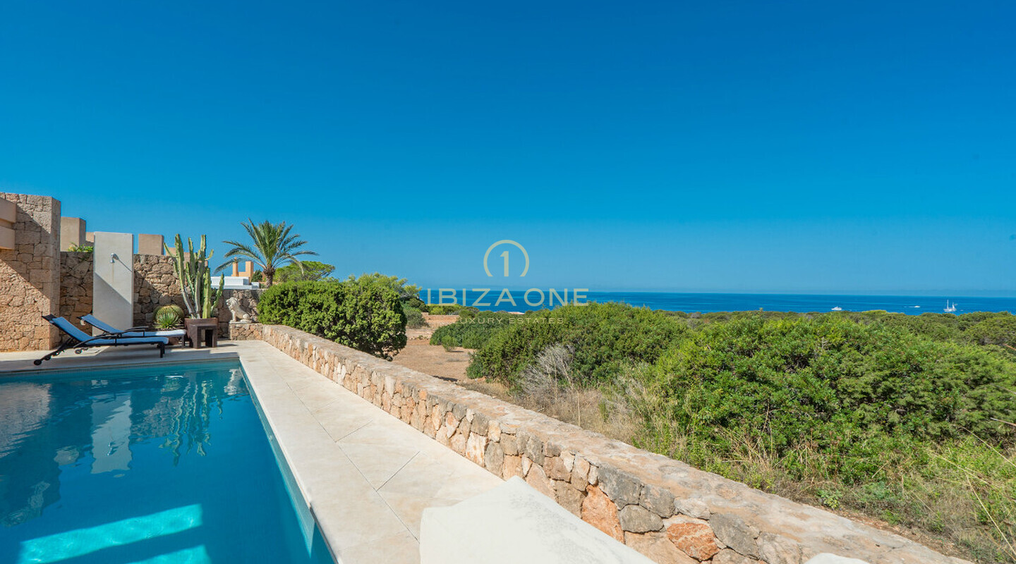 Villa aan de eerste lijn van de zee met het hele jaar door zonsondergang te koop, Ibiza - Villa aan de eerste lijn van de zee met het hele jaar door zonsondergang te huur, Ibiza
