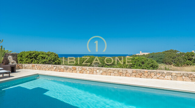 Villa in erster Meereslinie mit ganzjährigem Sonnenuntergang zu verkaufen, Ibiza - Villa in erster Meereslinie mit ganzjährigem Sonnenuntergang zu vermieten, Ibiza