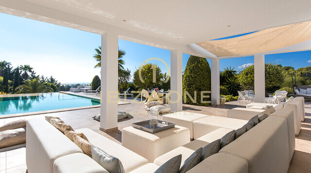 Villa de luxe avec vue sur la mer à louer à Cala Jondal, Ibiza