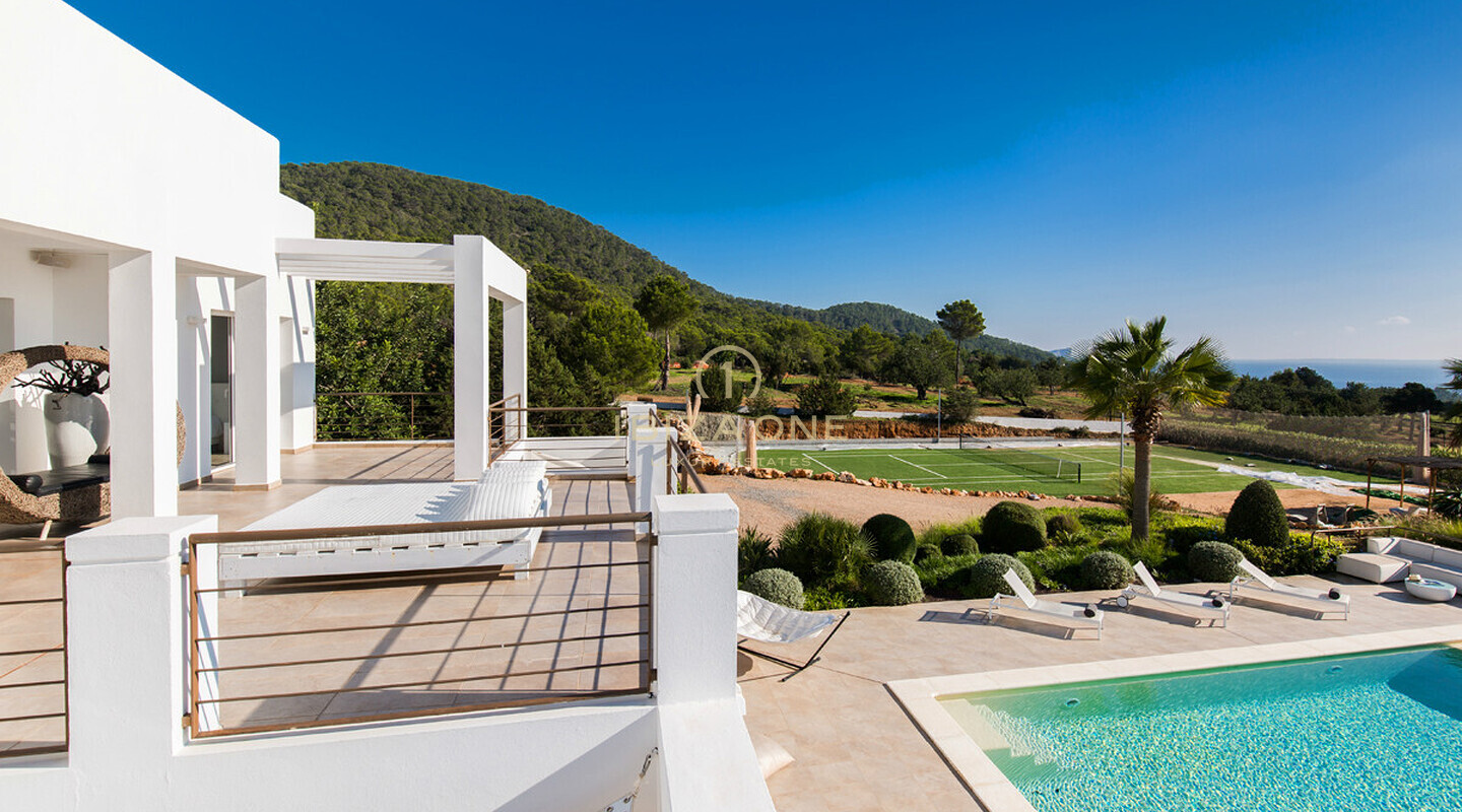 Luxury sea view villa in the Cala Jondal for rent, Ibiza