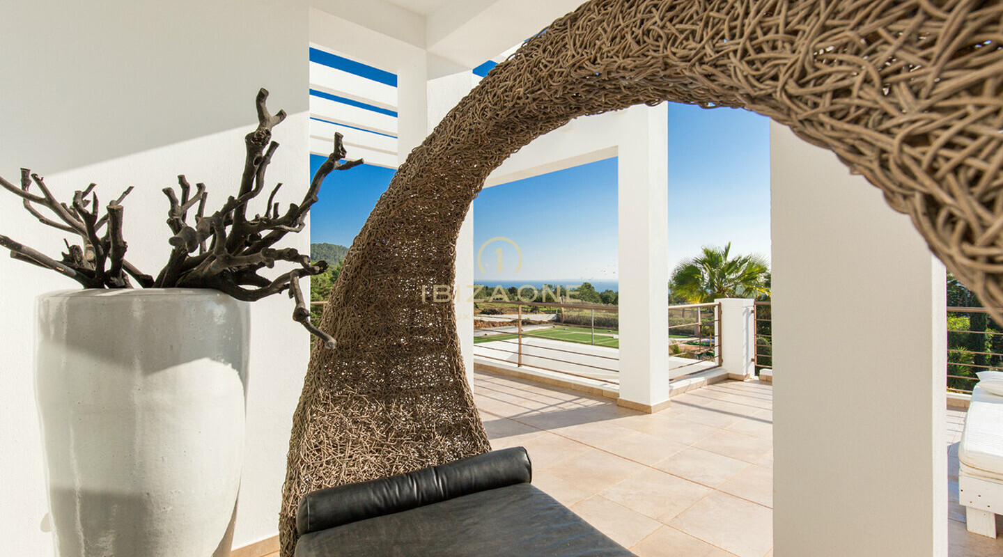 Villa de luxe avec vue sur la mer à louer à Cala Jondal, Ibiza