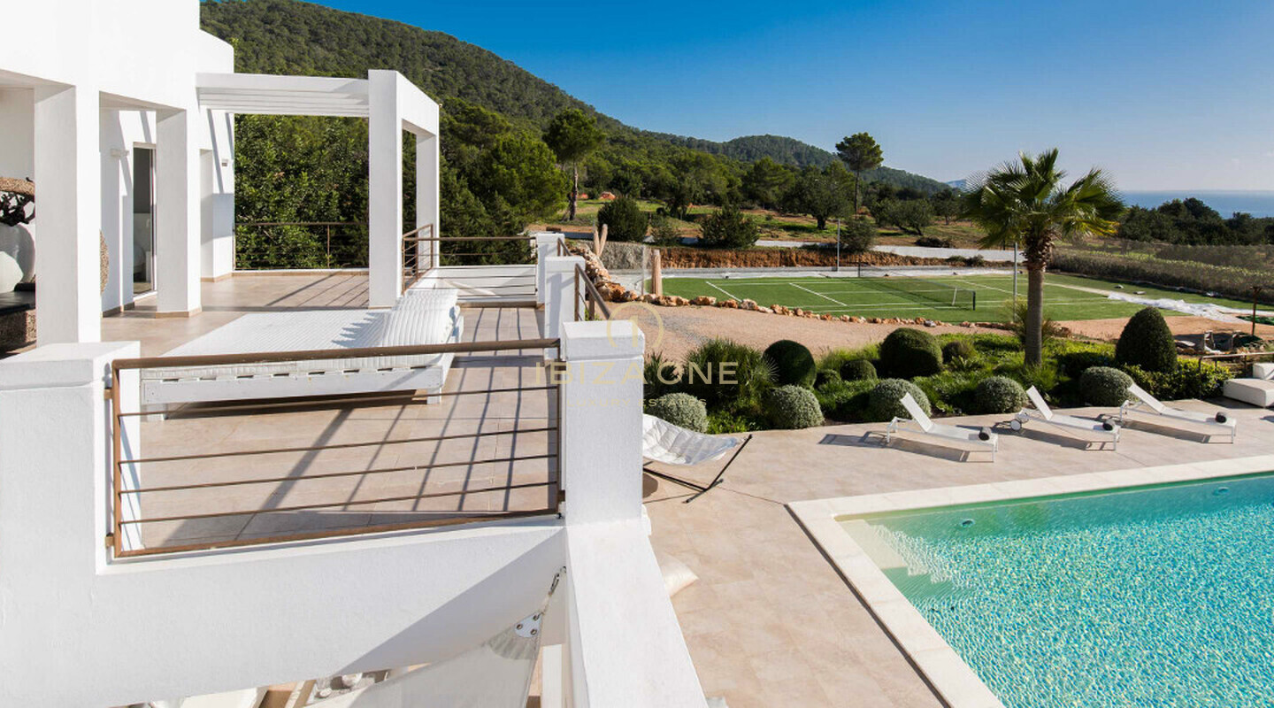 Luxury sea view villa in the Cala Jondal for rent, Ibiza