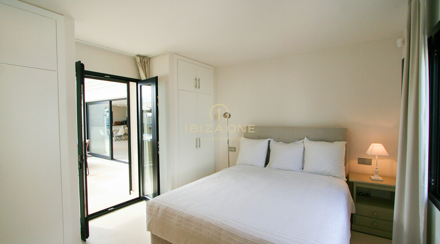 Villa de lujo con muy buenas vistas al mar en venta en Es Cubells / Vista Alegre y en alquiler, Ibiza - Villa de lujo con muy buenas vistas al mar en venta en Es Cubells / Vista Alegre y en venta, Ibiza